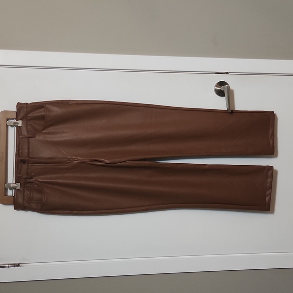 Reitmans Vegan Leather Pants - Picture 6 of 7